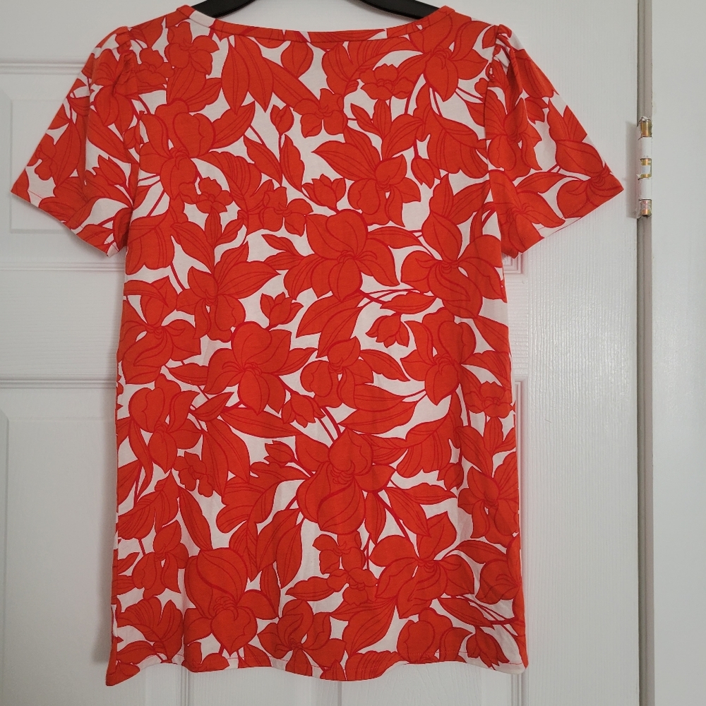 Ann Taylor Floral Cap Sleeve Tee Size Small New w/ Tag - Picture 3 of 4